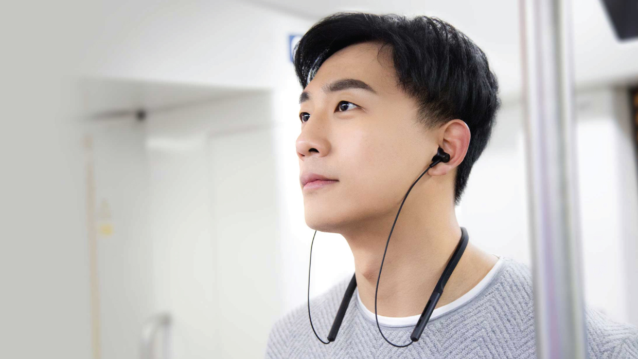 Mi Bluetooth Neckband Earphones Mi Bluetooth Neckband Earphones