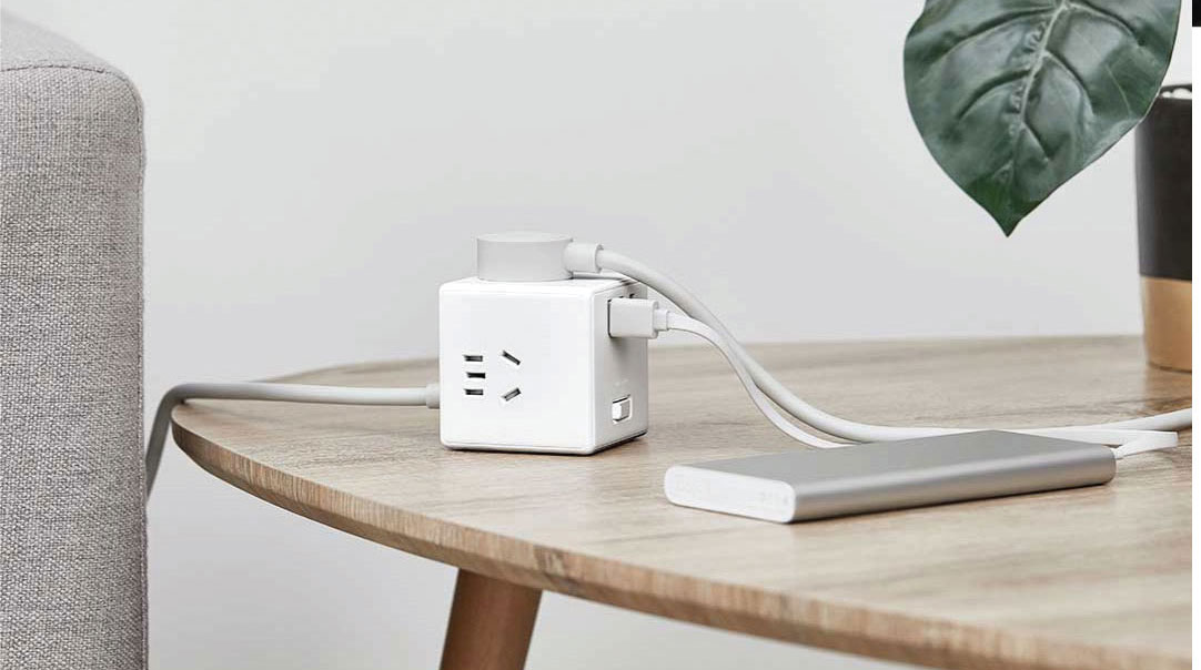 Aigo Rubiks Cube Socket